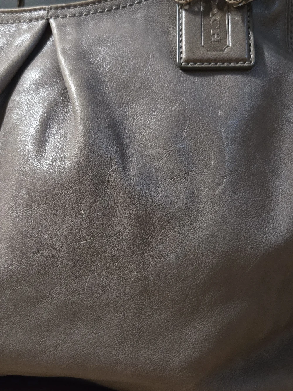 coach | maggie hobo shoulder bag | leather | grey | vintage | y2k